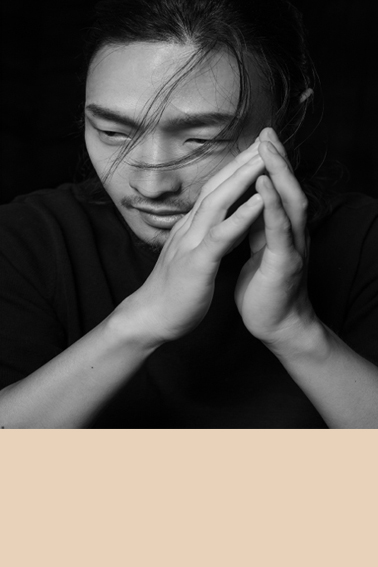 高浮雕和淺浮雕在色彩上有什么差異？